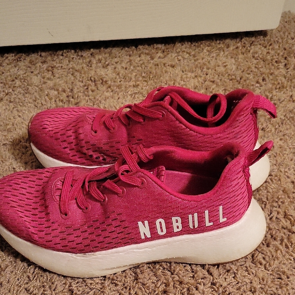 NOBULL Women's Runner + Fuchsia Sneakers